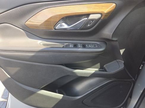 Used 2018 GMC Terrain SLE w/ Driver Convenience Package FWD image 28
