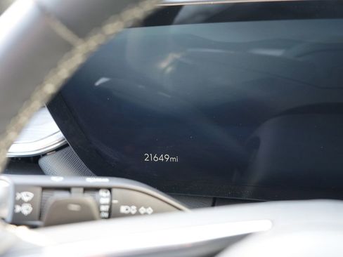 Used 2025 Buick Enclave Preferred image 36