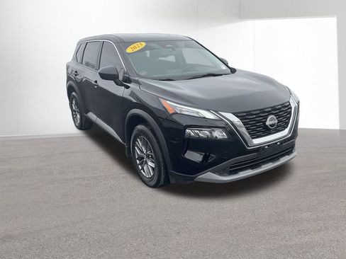 Certified 2023 Nissan Rogue S image 3