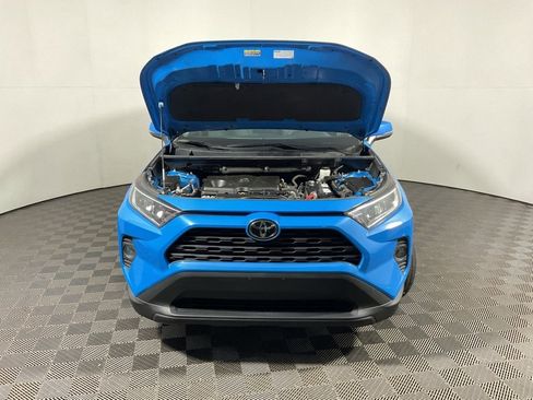 Used 2021 Toyota RAV4 XLE image 5