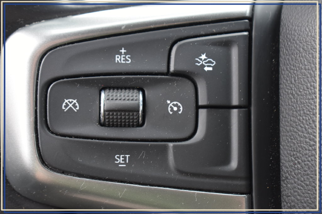 Used 2023 Chevrolet Tahoe LT AWD/4WD image 26