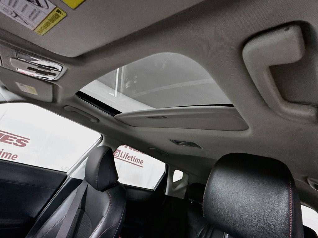 Certified 2025 Kia Soul GT-Line FWD image 12