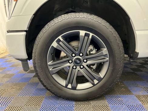 Used 2023 Ford F150 Lariat w/ Equipment Group 502A High image 13