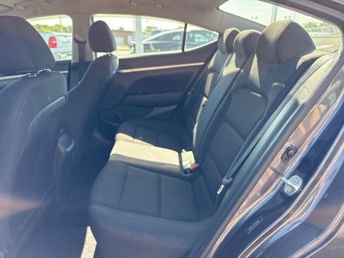 Used 2020 Hyundai Elantra SEL w/ Cargo Package (C1) FWD image 7