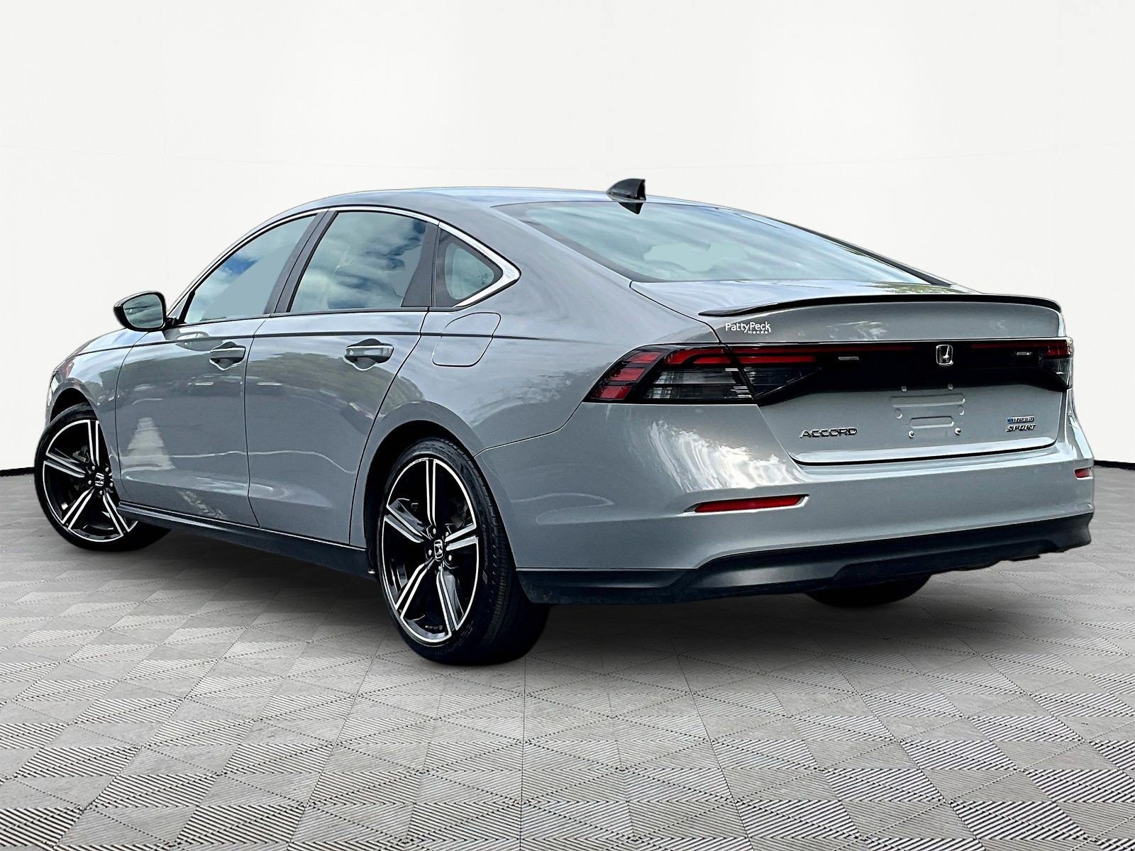 Certified 2024 Honda Accord Sport image 4
