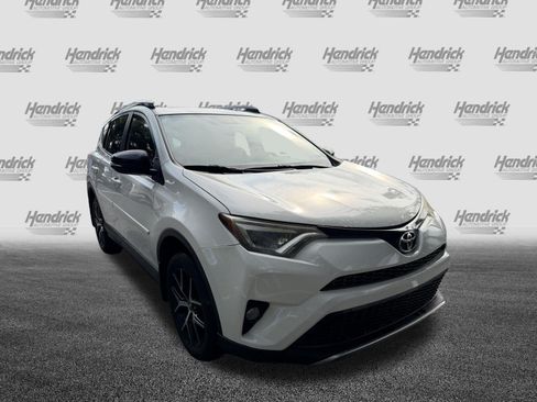 Used 2016 Toyota RAV4 SE AWD/4WD image 2