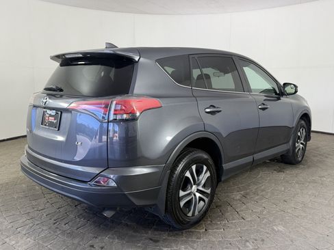 Used 2018 Toyota RAV4 LE w/ All Weather Liner Package FWD image 9