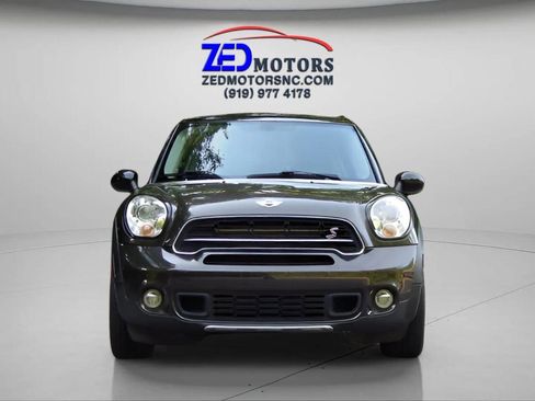 Used 2016 MINI Cooper Countryman S image 2