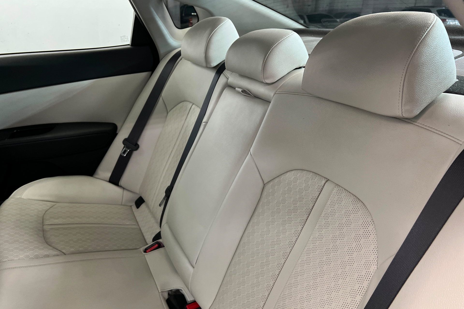 Used 2018 Kia Optima EX FWD image 20
