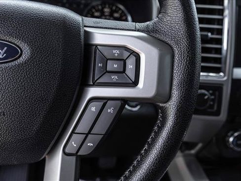 Used 2015 Ford F150 Lariat AWD/4WD image 15