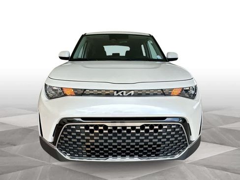 Used 2023 Kia Soul EX FWD image 3