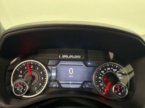 New 2026 RAM 1500 4x4 Crew Cab image 27