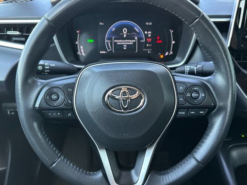 Used 2024 Toyota Corolla XLE FWD image 21