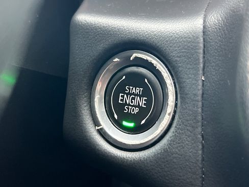 Used 2022 Chevrolet Tahoe High Country image 21