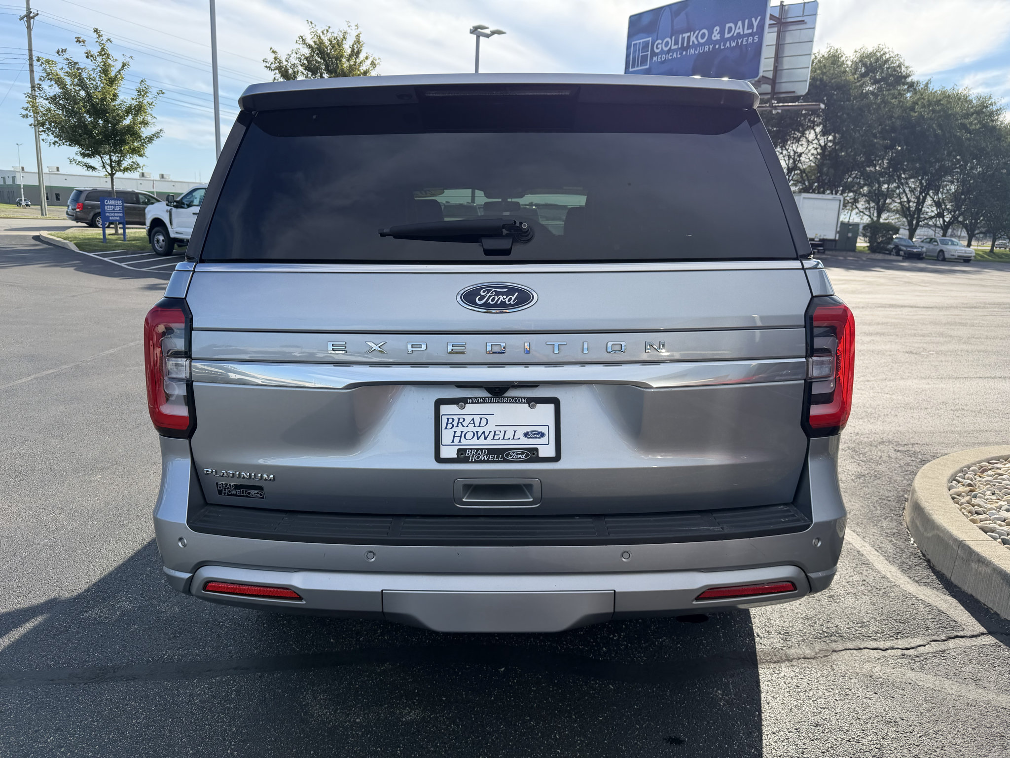 Used 2024 Ford Expedition Platinum AWD/4WD image 7