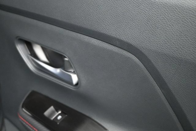 Used 2025 Nissan Kicks SR FWD image 45