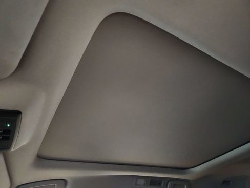 Used 2023 Nissan Pathfinder Platinum FWD image 46