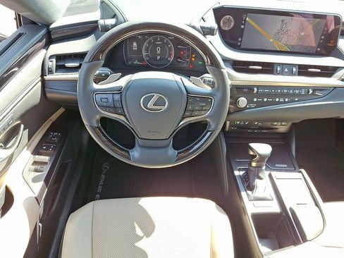 Used 2021 Lexus ES 350 w/ Premium Package FWD image 11