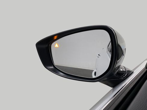 New 2025 MAZDA CX-30 AWD 2.5 S w/ Select Sport Pkg image 19