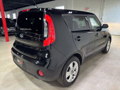 Used 2017 Kia Soul FWD image 7