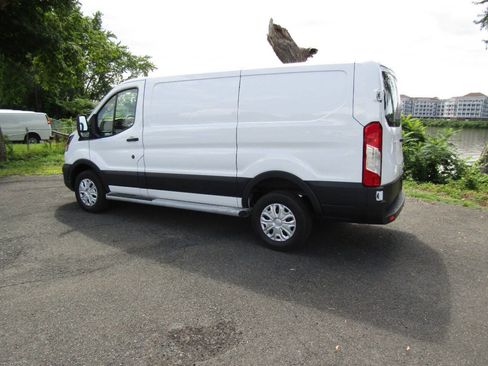 Used 2024 Ford Transit 250 Low Roof w/ Exterior Upgrade Package RWD image 5