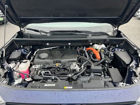 Used 2020 Toyota RAV4 Limited image 29