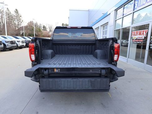 Certified 2022 GMC Sierra 1500 Elevation AWD/4WD image 32