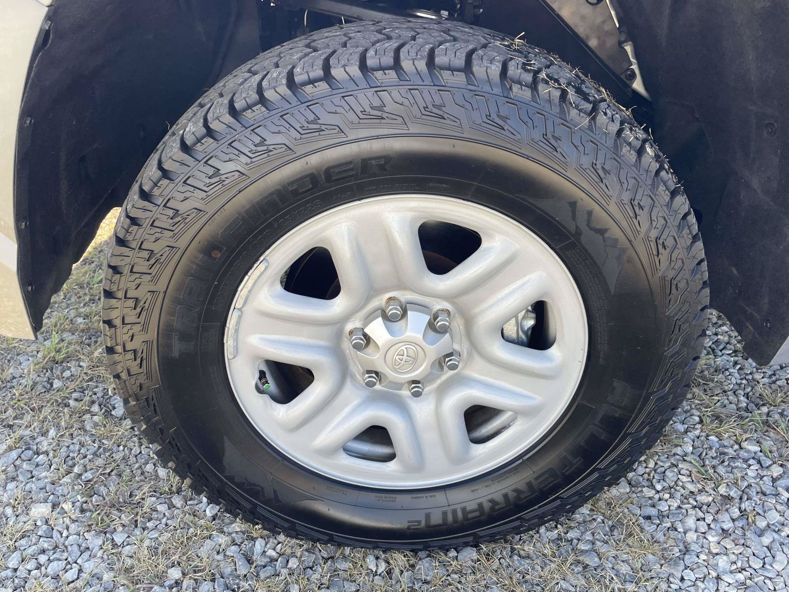 Used 2024 Toyota Tundra SR AWD/4WD image 7