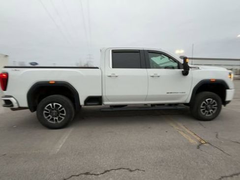 Used 2021 GMC Sierra 2500 SLE w/ SLE Value Package; image 10