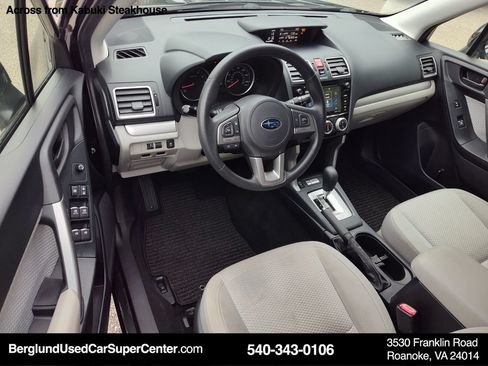 Used 2018 Subaru Forester 2.5i Premium w/ All-Weather Package AWD/4WD image 18