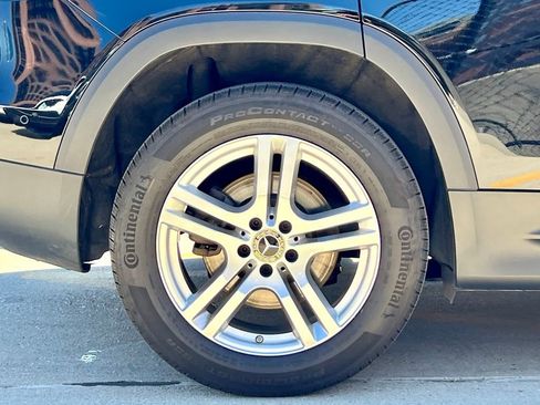 Certified 2023 Mercedes-Benz GLB 250 4MATIC image 12