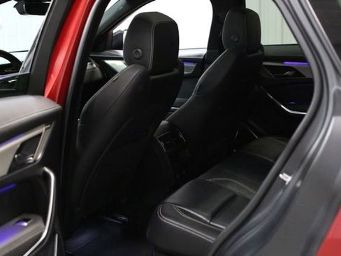 Used 2024 Jaguar F-PACE R-Dynamic S image 24