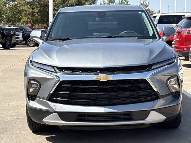 Used 2025 Chevrolet Blazer LT AWD/4WD image 7