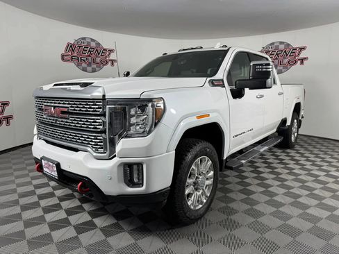 Used 2022 GMC Sierra 2500 Denali w/ Denali Ultimate Package AWD/4WD image 3