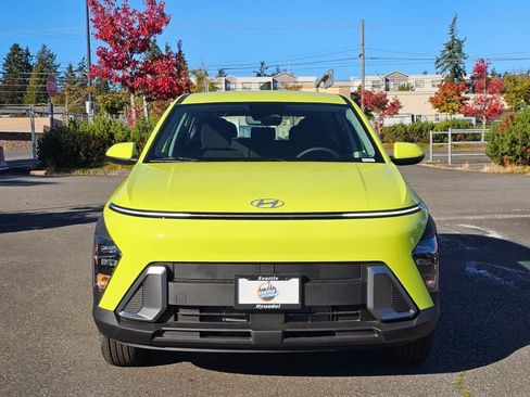 New 2026 Hyundai Kona SE image 2