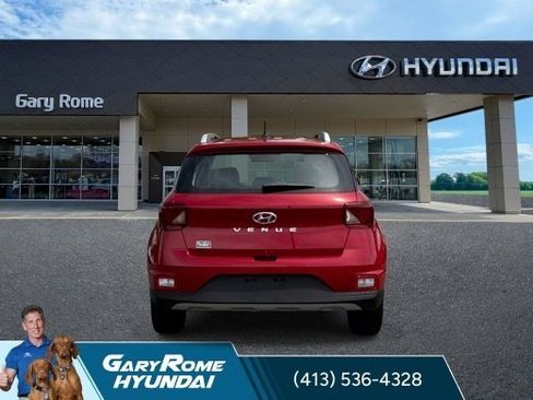 Certified 2023 Hyundai Venue Limited FWD image 12