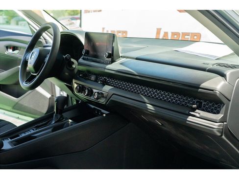 Used 2024 Honda Accord LX image 34