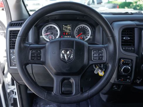 Used 2014 RAM 1500 Express AWD/4WD image 17