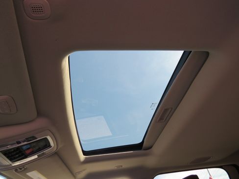 New 2026 RAM 3500 Longhorn image 22