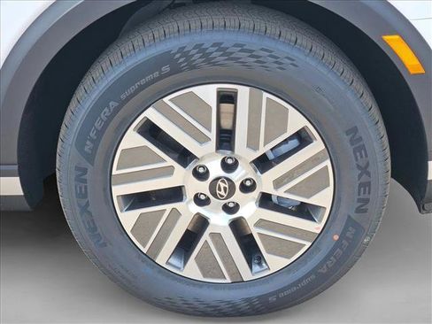 New 2026 Hyundai Palisade FWD Hybrid image 16