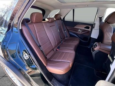 Certified 2024 Mercedes-Benz GLE 450 4MATIC image 28