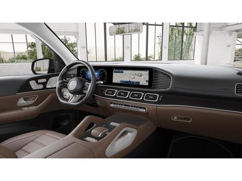 New 2026 Mercedes-Benz GLS 580 GLS 580 image 6