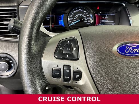 Used 2017 Ford Taurus SEL w/ Equipment Group 201A AWD/4WD image 10