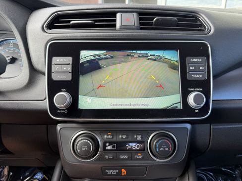 Used 2025 Nissan Leaf S FWD image 20