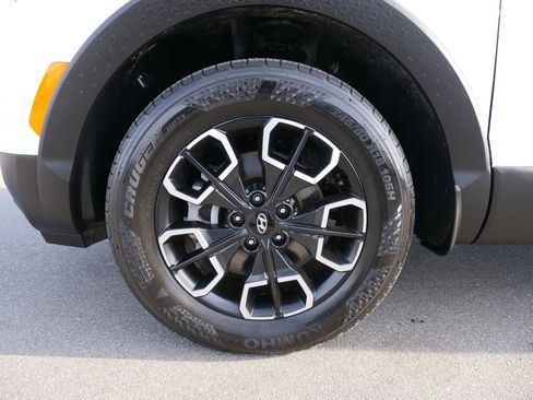 Used 2023 Hyundai Santa Cruz SEL image 14