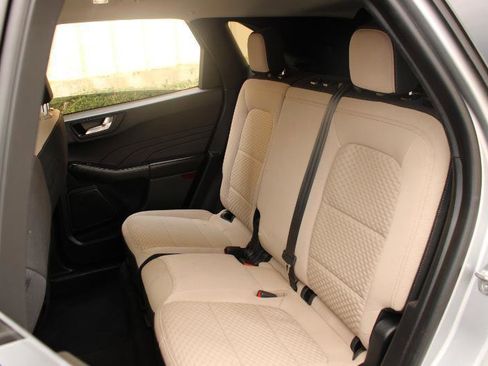 Used 2021 Ford Escape SE FWD image 12