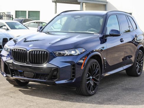 New 2026 BMW X5 sDrive40i w/ M Sport Package image 3