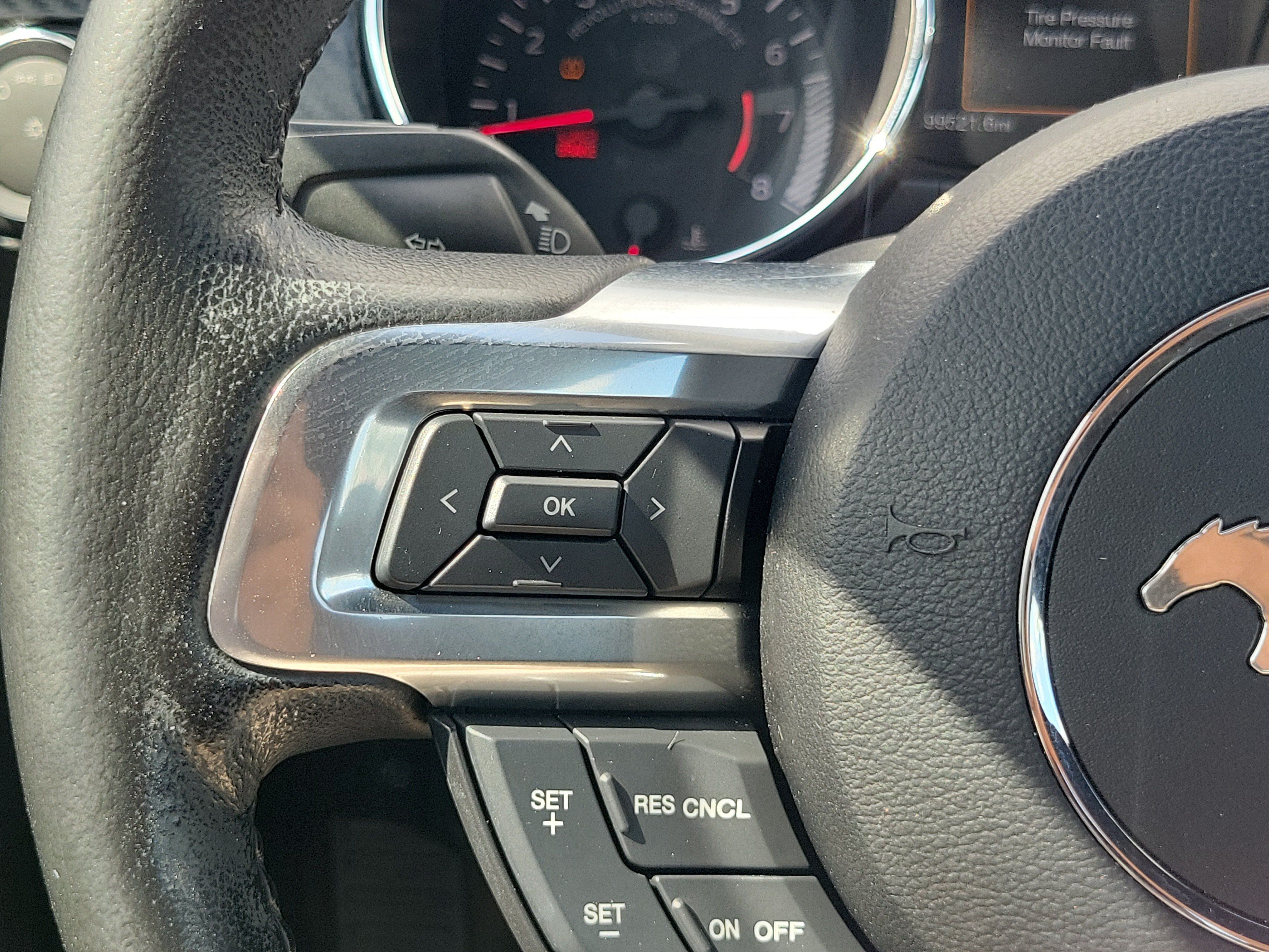 Used 2016 Ford Mustang Coupe RWD image 20