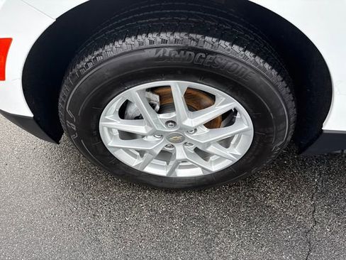 Used 2024 Chevrolet Equinox LT w/ LPO, Floor Liner Package image 38