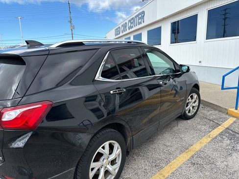 Used 2018 Chevrolet Equinox Premier image 4